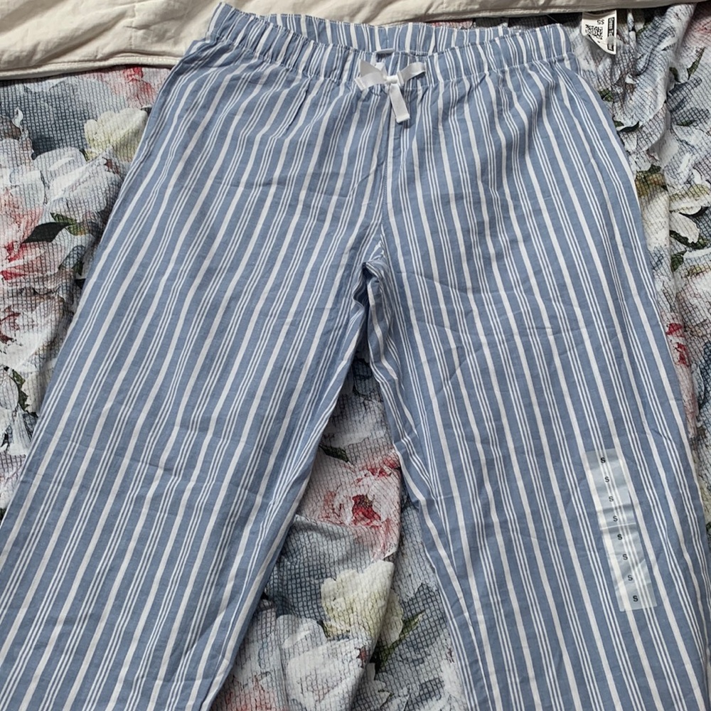 Old navy pajama pants.
